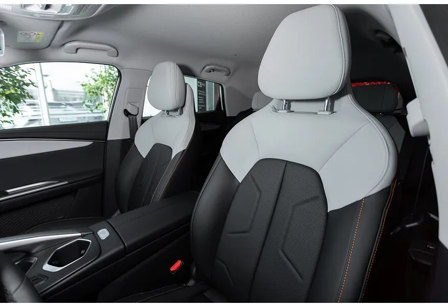 Omoda C5 1.5T DCT FWD (147 л.с.) Драйв Серый в АВИЛОН. Слайд №9