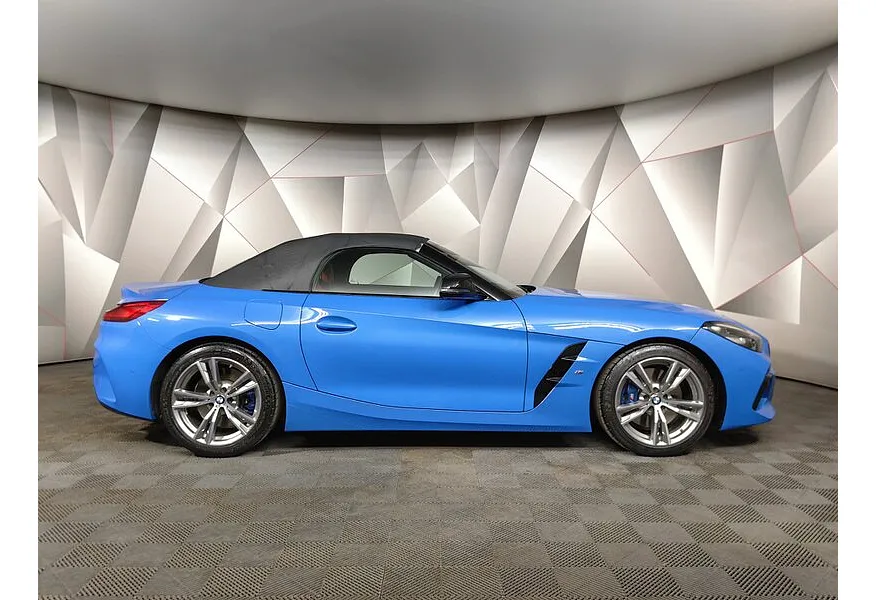 BMW Z4 sDrive30i (258 л.с.) M Sport Pro Синий в АВИЛОН. Слайд №6