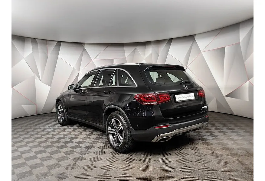 Mercedes-Benz GLC 200 9G-TRONIC 4MATIC (197 л.с.) Premium Черный в АВИЛОН. Слайд №4