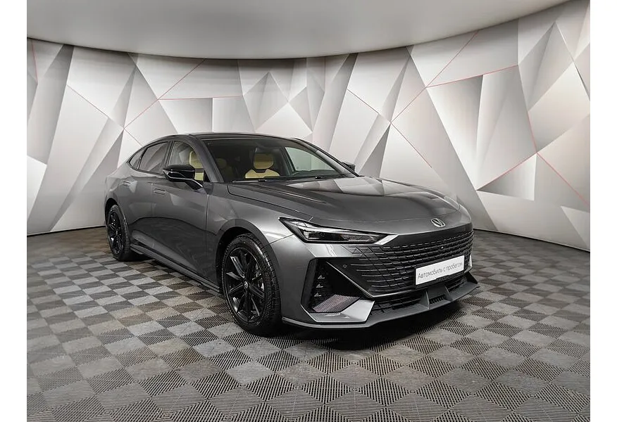 LIVE. Слайд №2