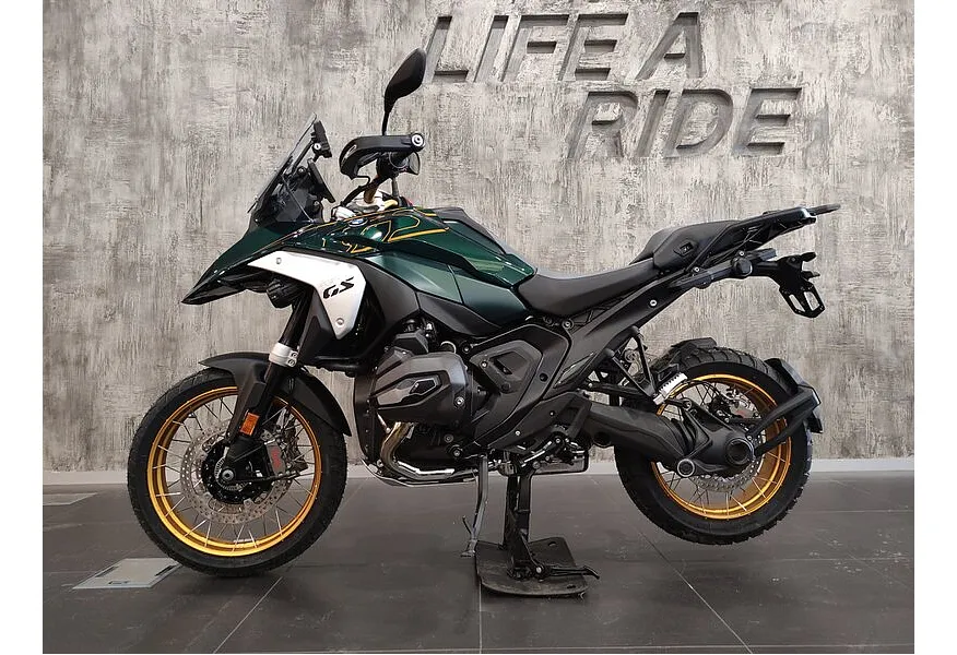 BMW Motorrad R 1300 GS R 1300 GS 1300 см³ (145) 1300 Зеленый в АВИЛОН. Слайд №4