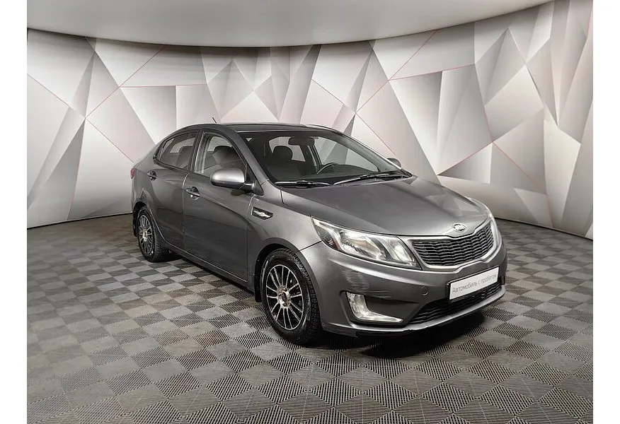 Kia Rio 1.6 AT (123 л.с.) Серый в АВИЛОН. Слайд №3 Kia Rio 1.6 AT (123 л.с.) Серый в АВИЛОН. Слайд №3