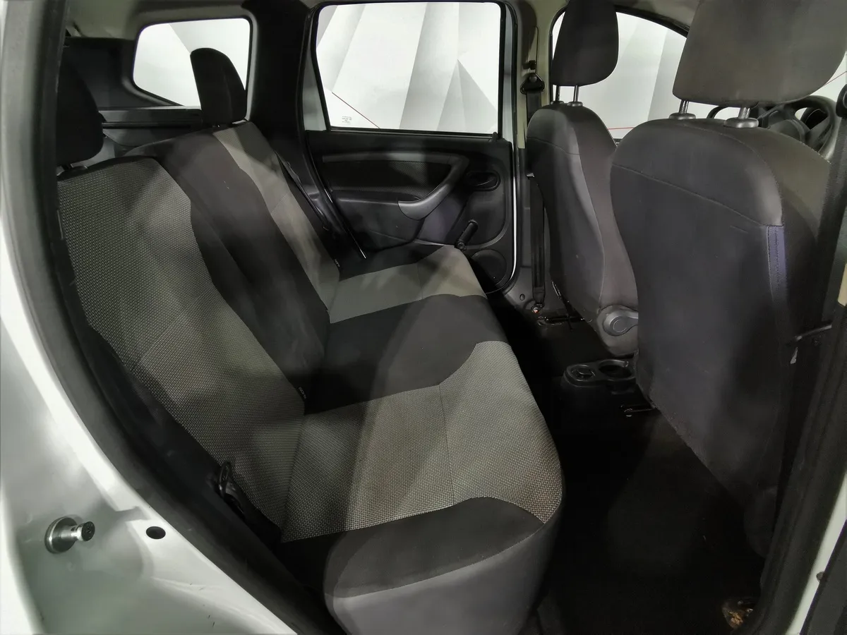 Renault Duster 2.0 AT 4x4 (143 л.с.) Luxe Privilege Белый в АВИЛОН. Слайд №14