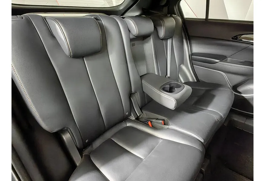 Mitsubishi Eclipse Cross 1.5 CVT AWD (150 л.с.) Ultimate Черный в АВИЛОН. Слайд №17