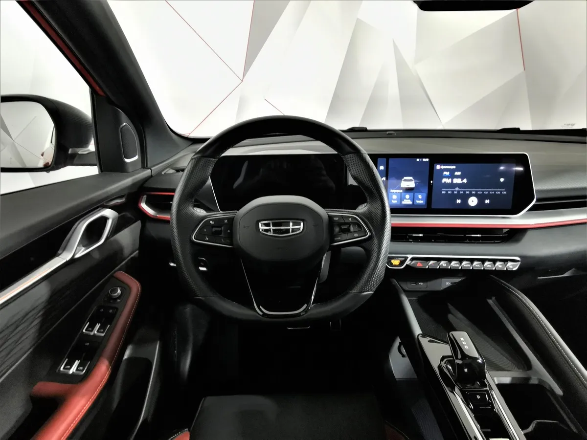 Geely Coolray 1.5T 7DCT (147 л.с.) Flagship Красный в АВИЛОН. Слайд №19