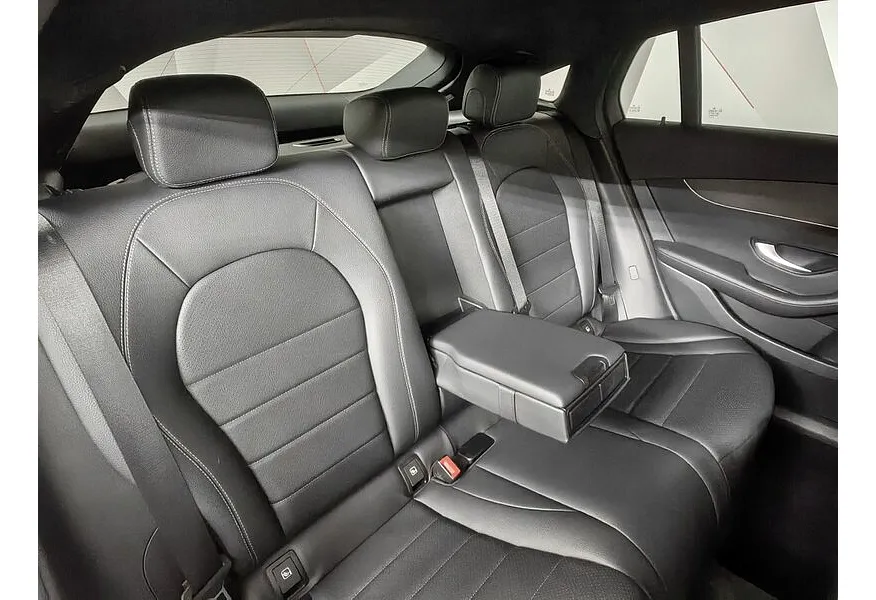 Mercedes-Benz GLC Купе 300 9G-TRONIC 4MATIC (249 л.с.) Sport Белый в АВИЛОН. Слайд №16