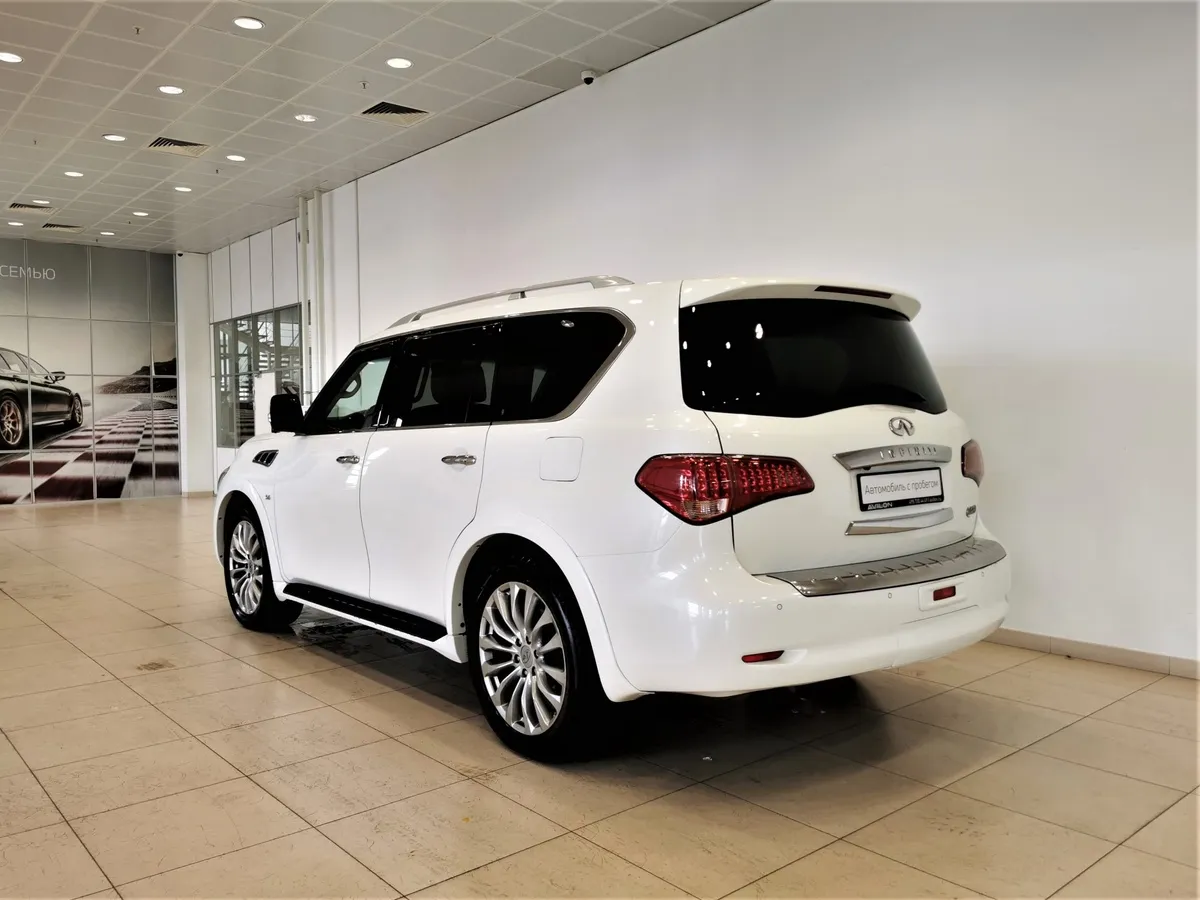 Infiniti QX80 5.6 АТ AWD (405 л.с.) Белый в АВИЛОН. Слайд №4