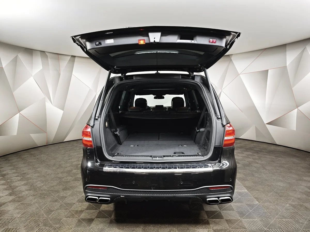 Mercedes-Benz GLS 63 4MATIC 7G-TRONIC PLUS (585 л.с.) Черный в АВИЛОН. Слайд №12