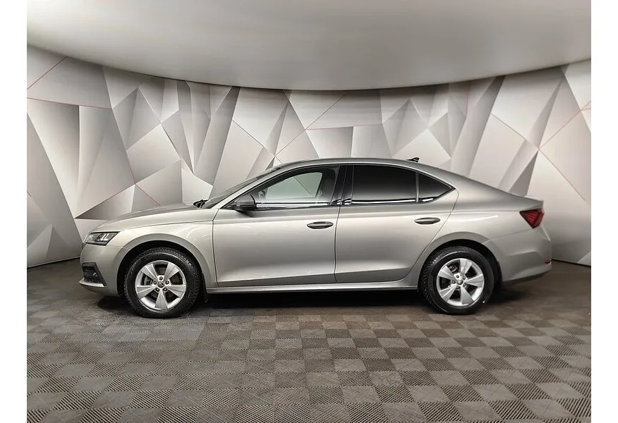 Skoda Octavia 1.4 AT FWD (150 л.с.) Коричневый в АВИЛОН. Слайд №5