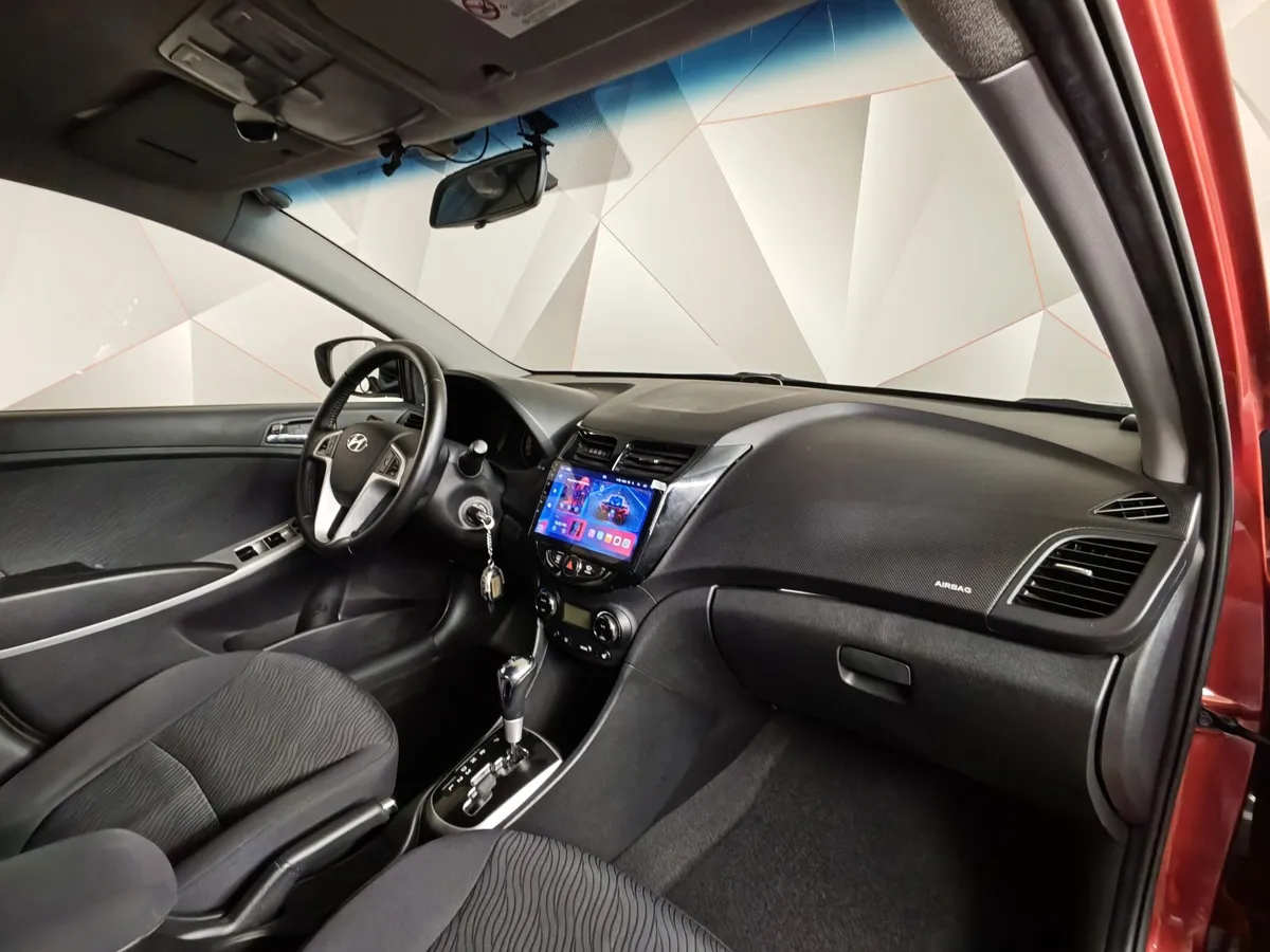 Hyundai Solaris 1.4 AT (100 л.с.) Active Красный в АВИЛОН. Слайд №12