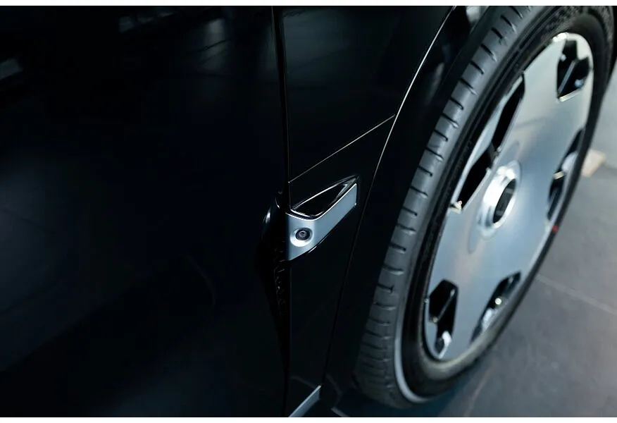 Zeekr 9X 2.0h AT 4WD (1177 л.с.) Max Черный в АВИЛОН. Слайд №13