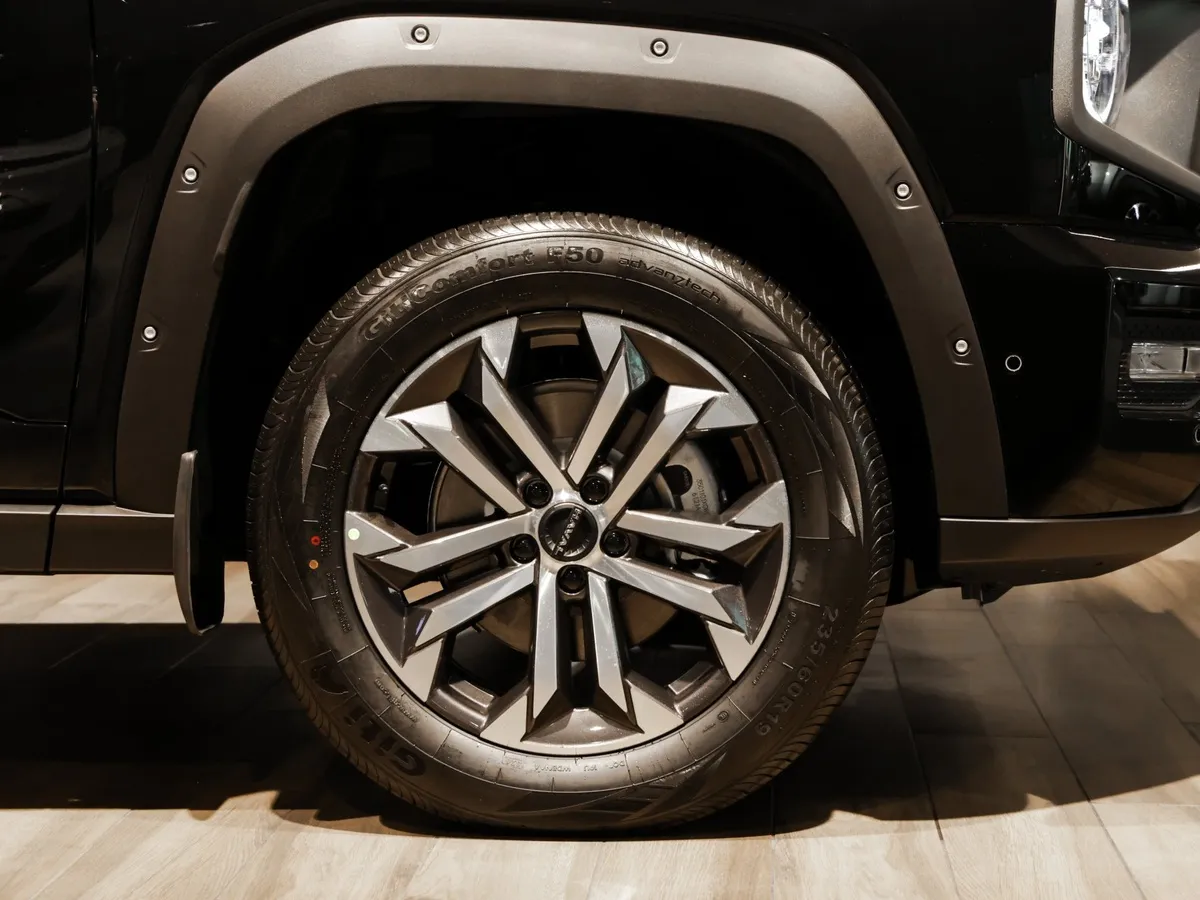 Haval PRO H7 2.0T 7DCT 4WD (231 л.с.) Tech Plus Серый в АВИЛОН. Слайд №14
