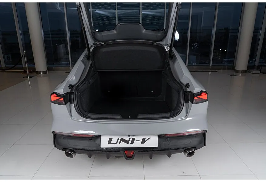 Changan UNI-V 1.5 AMT (181 л.с.) Tech Серый в АВИЛОН. Слайд №13