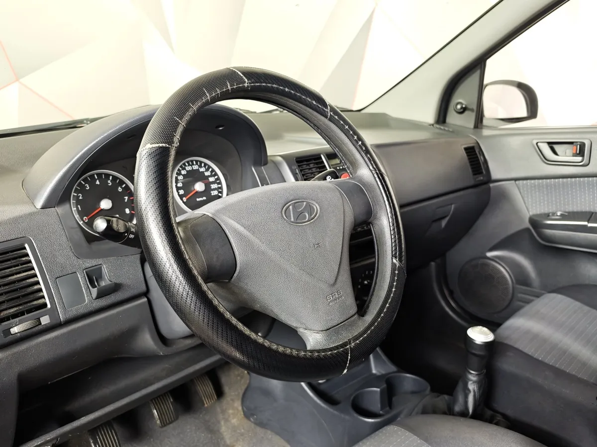 Hyundai Getz 1.4 MT (97 л.с.) Красный в АВИЛОН. Слайд №17