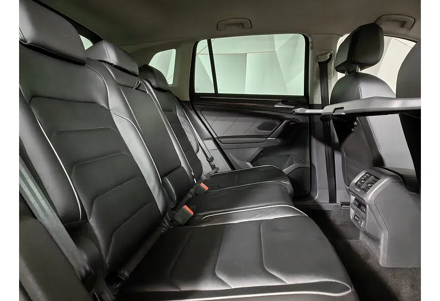 Volkswagen Tiguan 2.0 TSI 4Motion DSG (180 л.с.) Highline Синий в АВИЛОН. Слайд №16