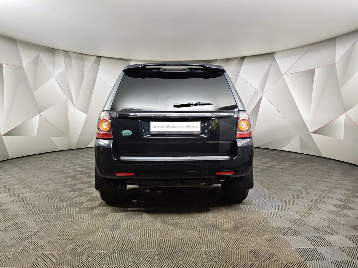 Land Rover Freelander 2.2 SD4 AT 4WD (190 л.с.) HSE Черный в АВИЛОН. Слайд №8