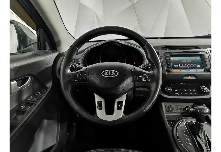 Kia Sportage 2.0 AT AWD (150 л.с.) Серебристый в АВИЛОН. Слайд №15