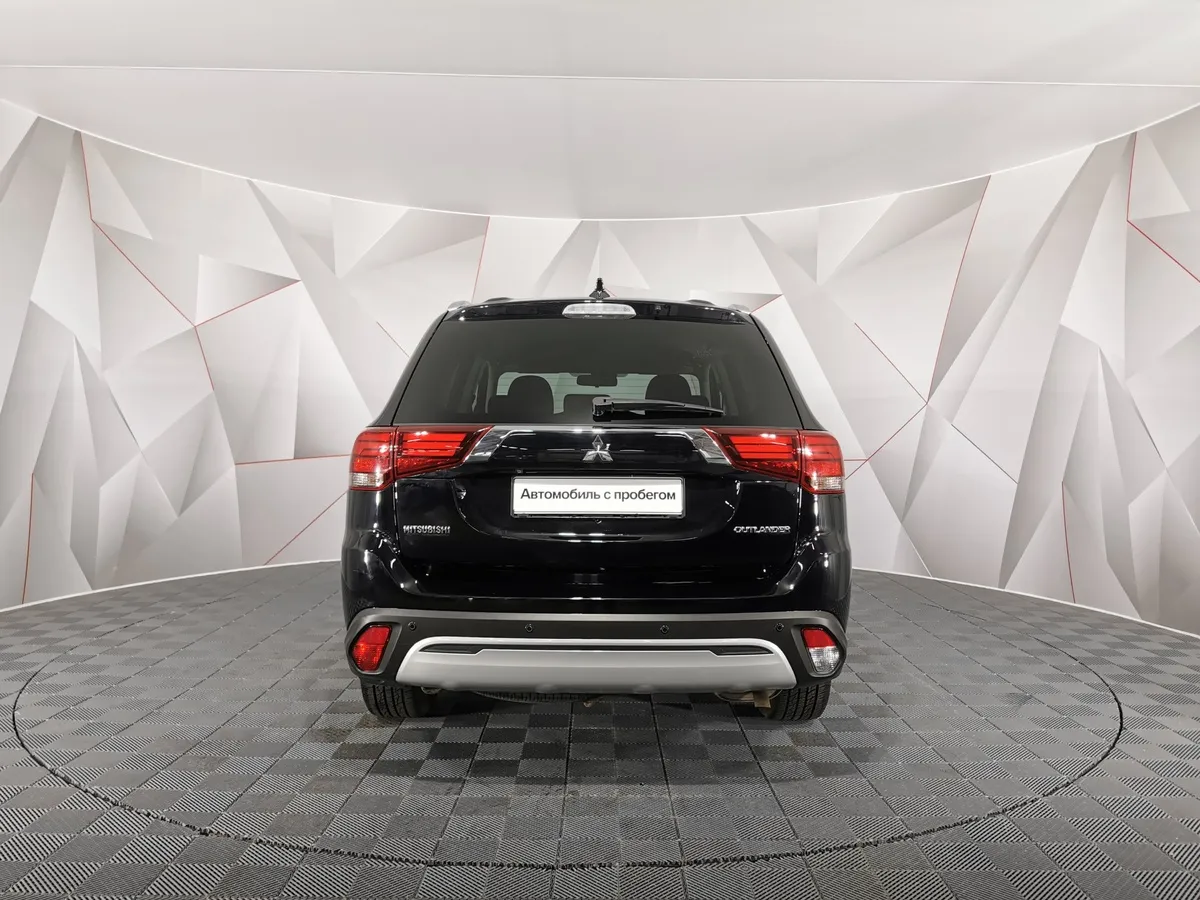 Mitsubishi Outlander 2.0 MIVEC CVT 2WD (146 л.с.) Invite Черный в АВИЛОН. Слайд №8