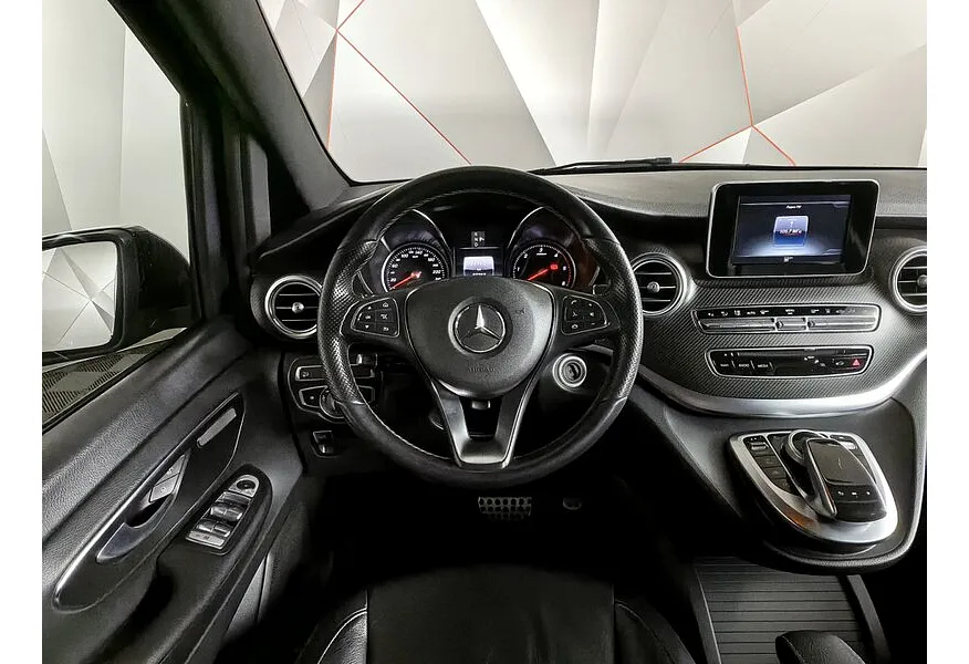 Mercedes-Benz V-Класс V 220 d AT L2 4x4 (163 л.с.) AMG Line Черный в АВИЛОН. Слайд №20