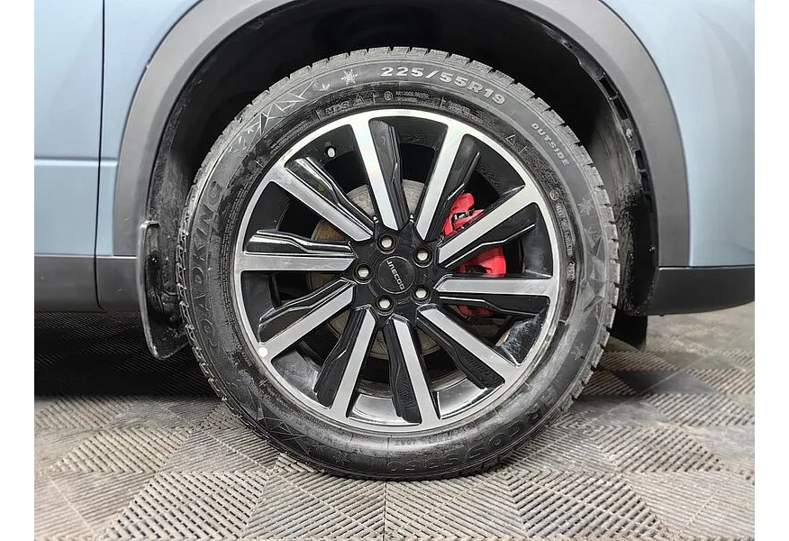 Jaecoo J7 1.6T 7DCT 4WD (186 л.с.) Supreme Серебристый в АВИЛОН. Слайд №9