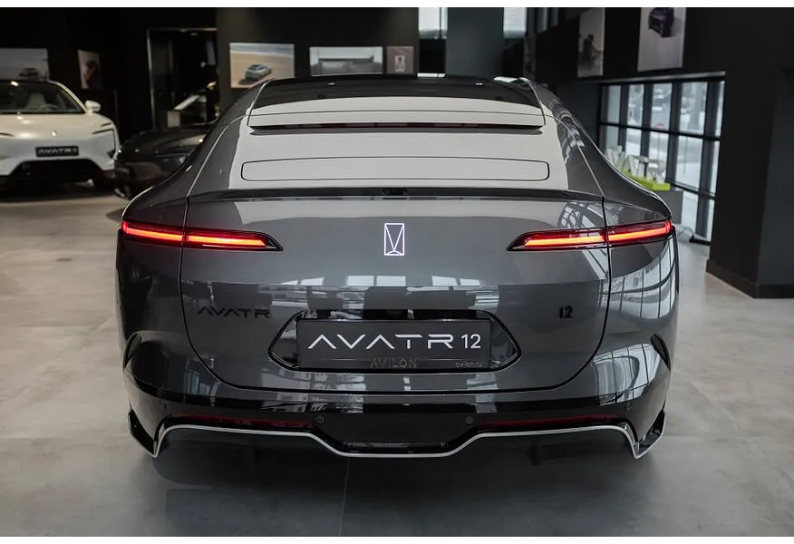 Avatr 12 AT 4WD (578 л.с.) Dual Motor Business Серый в АВИЛОН. Слайд №4