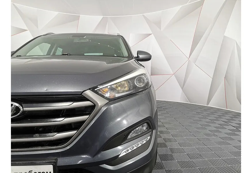 Hyundai Tucson 2.0 (150 л.с.) MPi-6MT-4WD Family Серый в АВИЛОН. Слайд №10