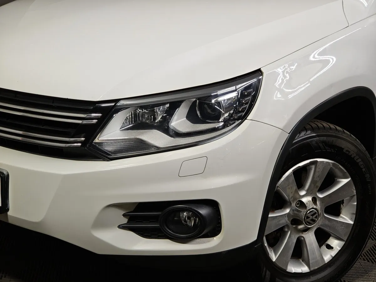 Volkswagen Tiguan 2.0 TSI 4Motion AT (180 л.с.) Sport & Style Белый в АВИЛОН. Слайд №10