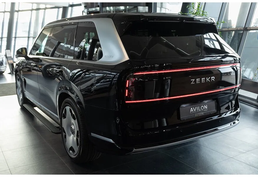 Zeekr 9X 2.0h AT 4WD (1177 л.с.) Hyper Черный в АВИЛОН. Слайд №6