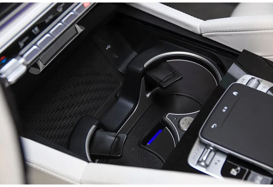 Mercedes-Benz GLS 600 9G-Tronic 4Matic (557 л.с.) Черный в АВИЛОН. Слайд №15