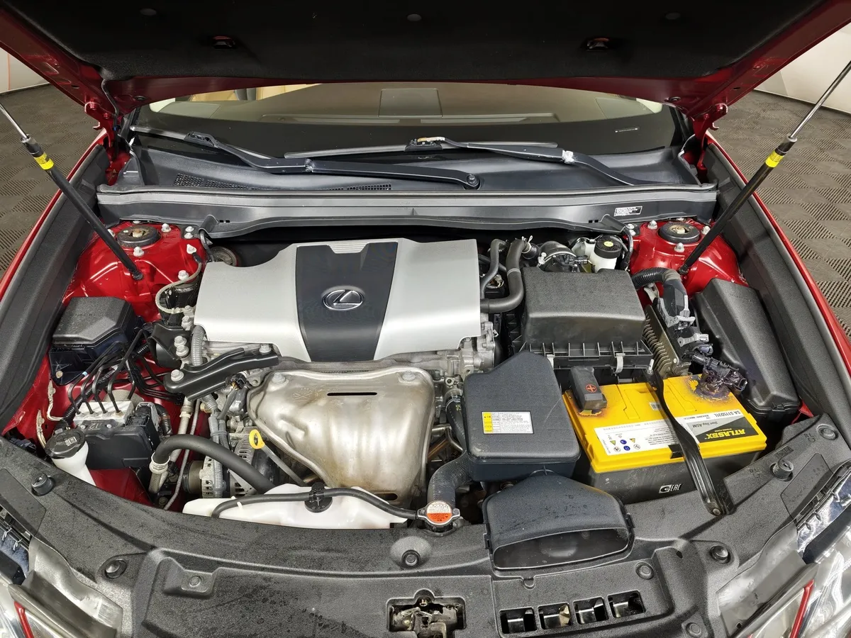 Lexus ES 200 AT (150 л.с.) Красный в АВИЛОН. Слайд №11
