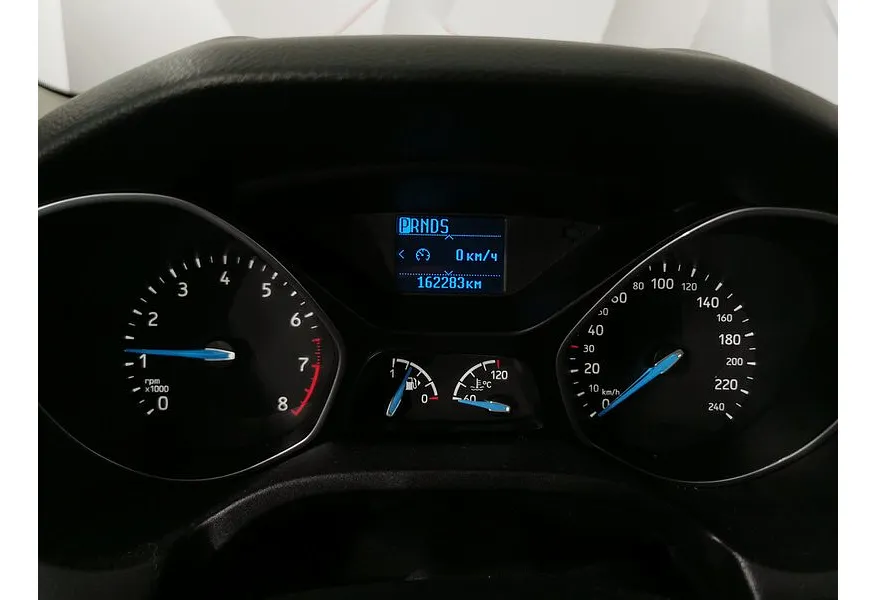 Ford Focus 1.6 Ti-VCT PowerShift (105 л.с.) SYNC Edition Серебристый в АВИЛОН. Слайд №18