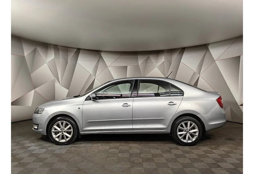 Skoda Rapid 1.4 TSI DSG (125 л.с.) Active Серебристый в АВИЛОН. Слайд №5
