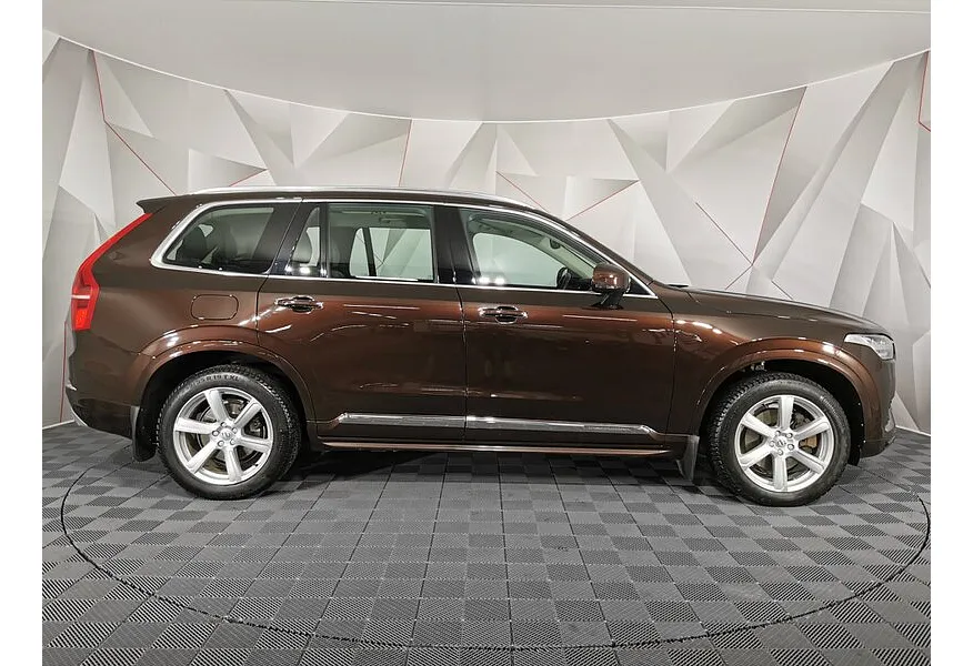 LIVE. Слайд №4