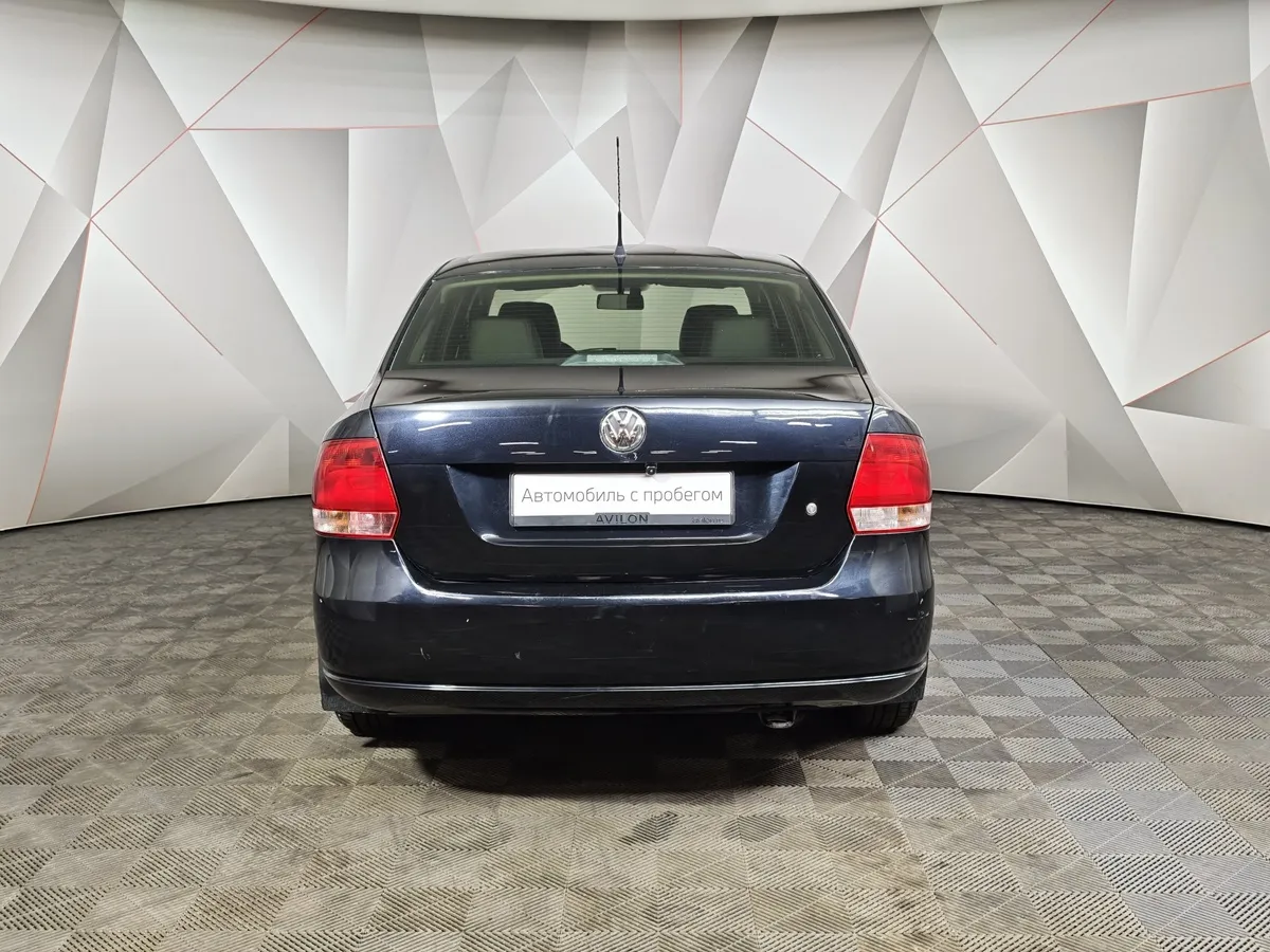 Volkswagen Polo 1.6 Tiptronic (105 л.с.) Черный в АВИЛОН. Слайд №8