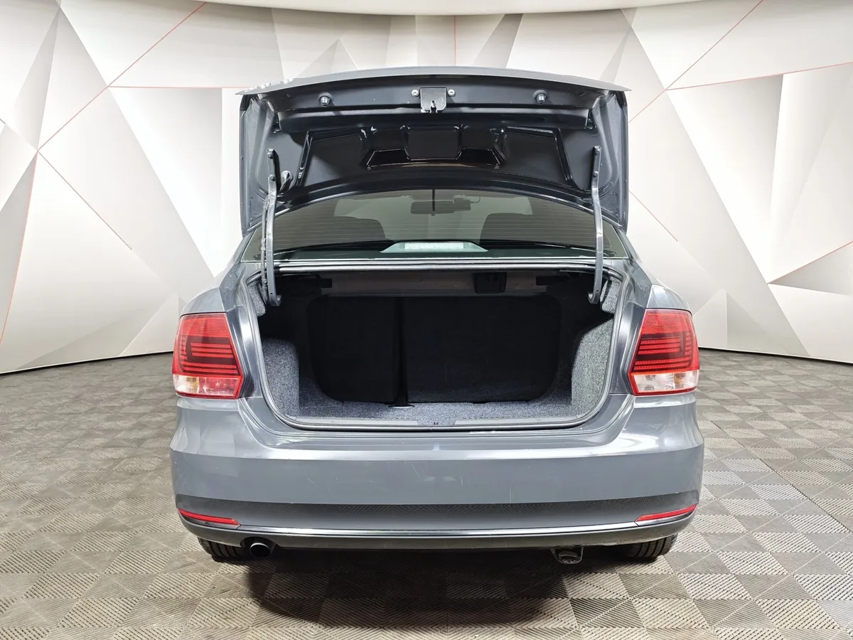 Volkswagen Polo 1.6 MT (105 л.с.) Trendline Серый в АВИЛОН. Слайд №12