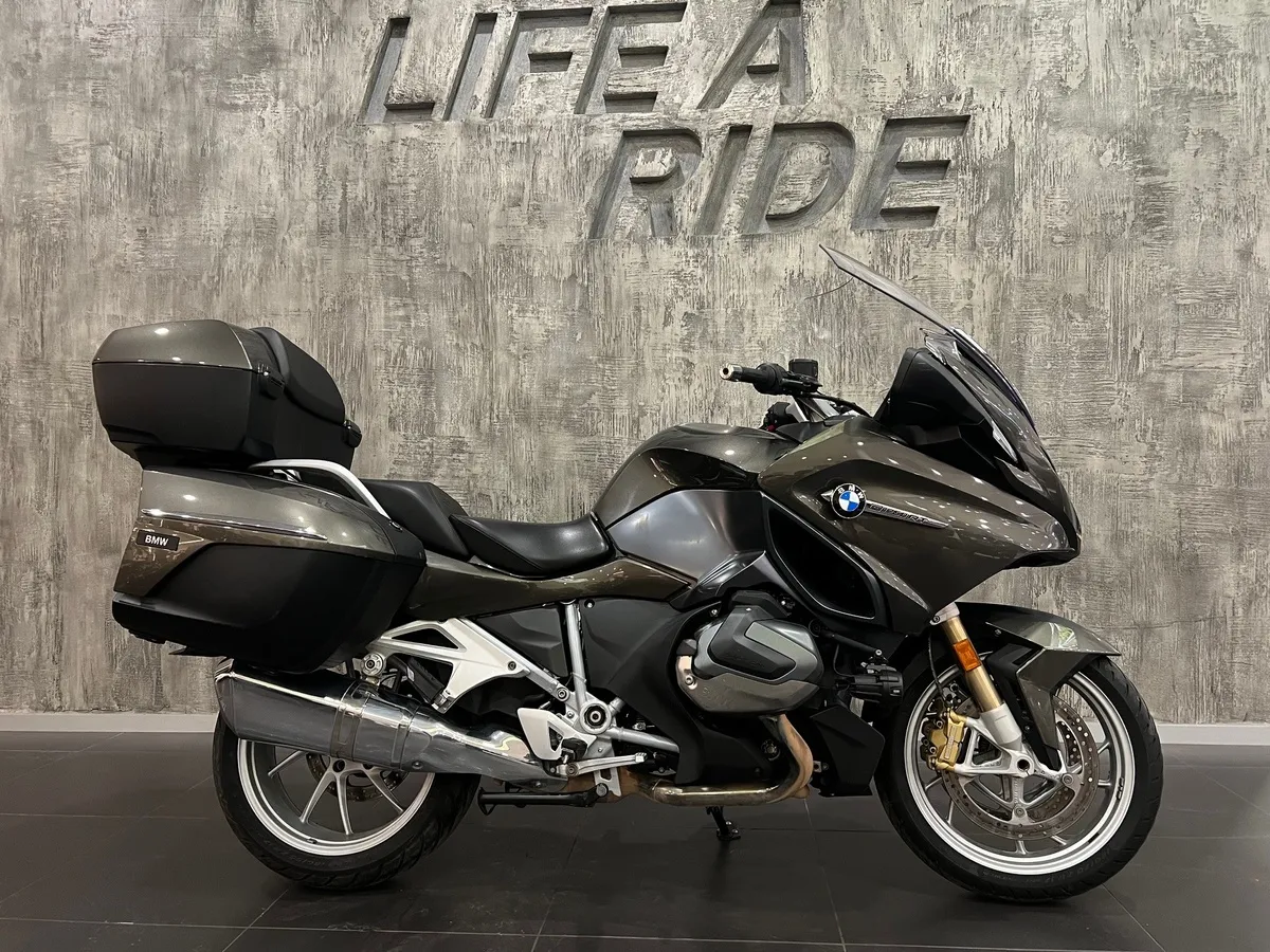 BMW Motorrad R 1250 RT R 1250 RT 1254 см³ (136) 1254 Зеленый в АВИЛОН. Слайд №4