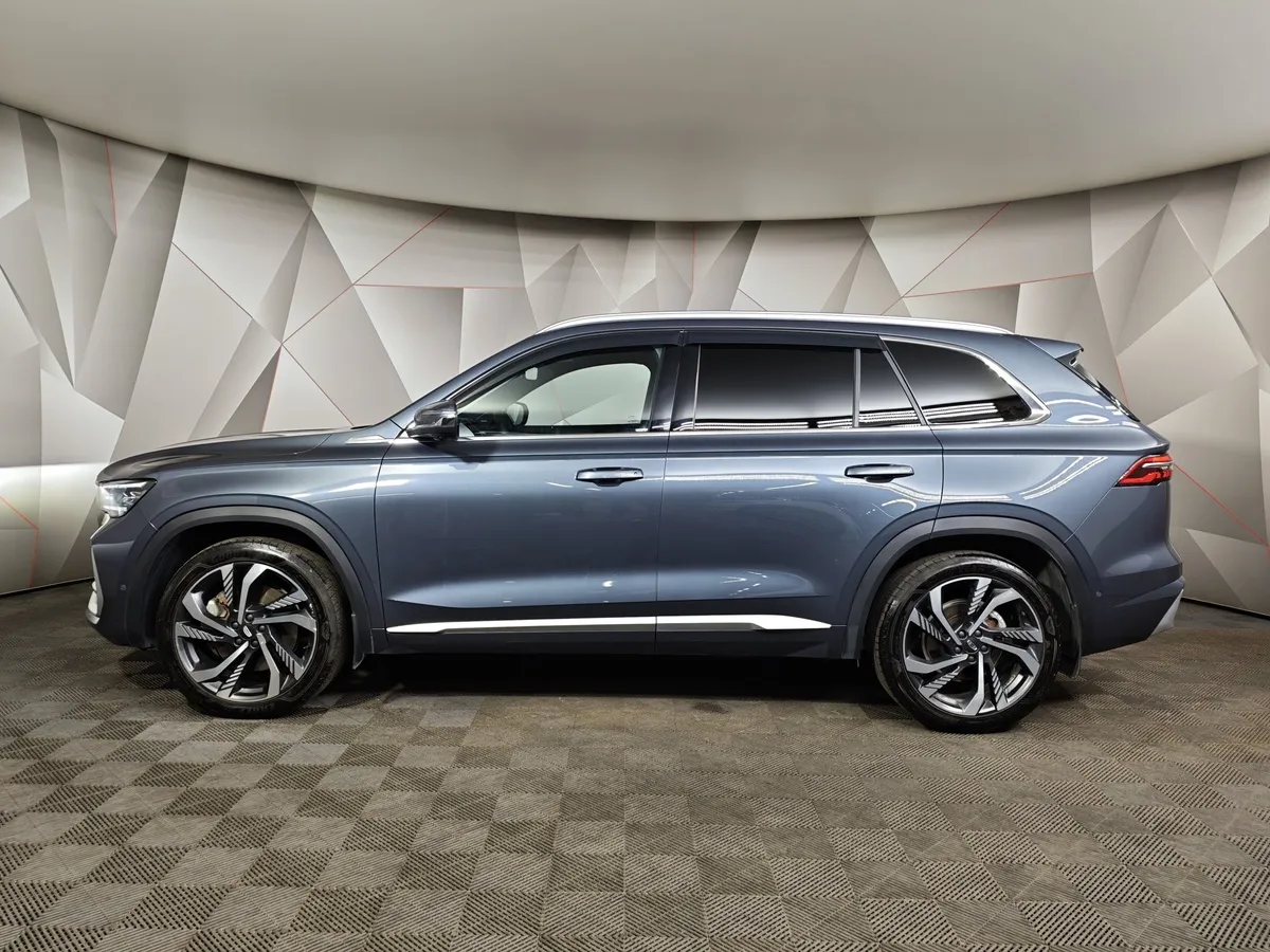 Geely Monjaro 2.0T 8AT 4WD (238 л.с.) Flagship Серый в АВИЛОН. Слайд №5
