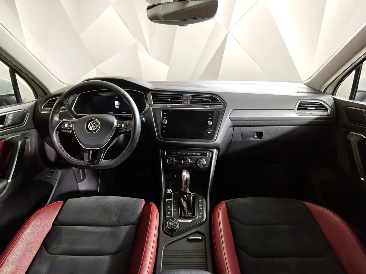 Volkswagen Tiguan 2.0 TDI 4Motion DSG (150 л.с.) Highline Белый в АВИЛОН. Слайд №14