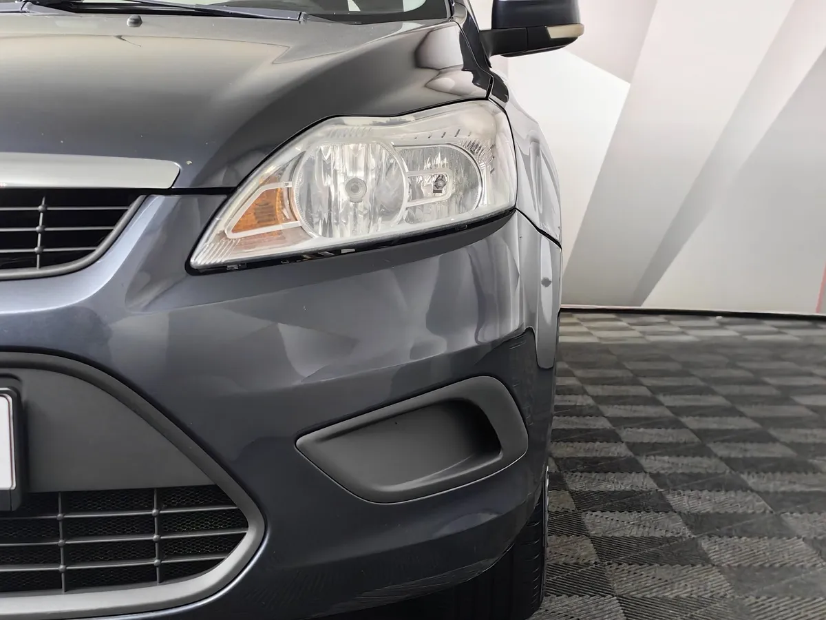 Ford Focus 1.8 MT (125 л.с.) Comfort Серый в АВИЛОН. Слайд №10
