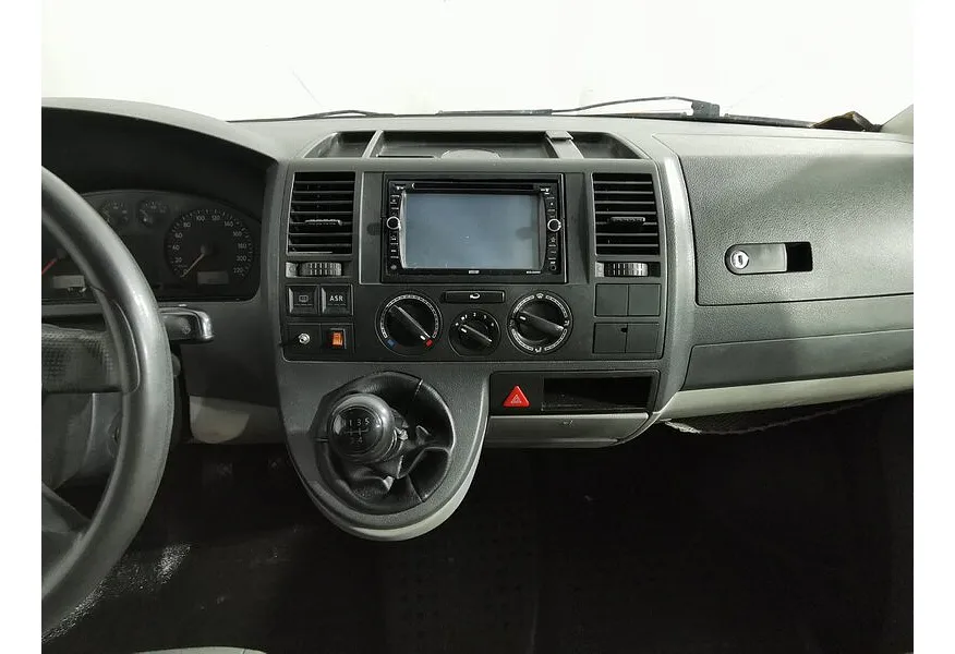 Volkswagen Transporter 2.0 TDI MT L1H1 (102 л.с.) Голубой в АВИЛОН. Слайд №14