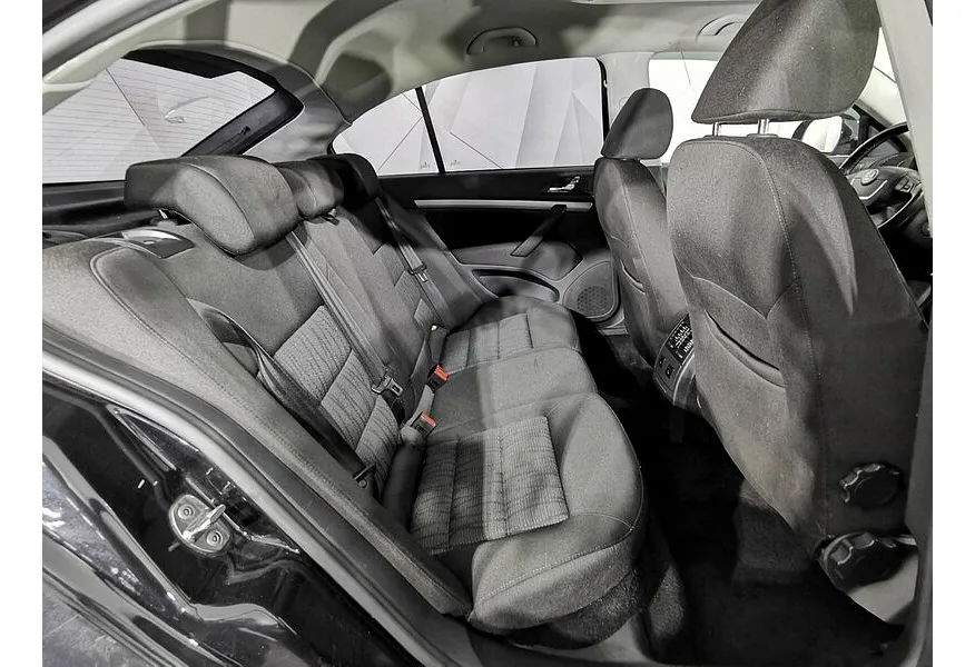 Skoda Octavia 1.8 TSI MT (152 л.с.) Ambition (CKD) Черный в АВИЛОН. Слайд №17