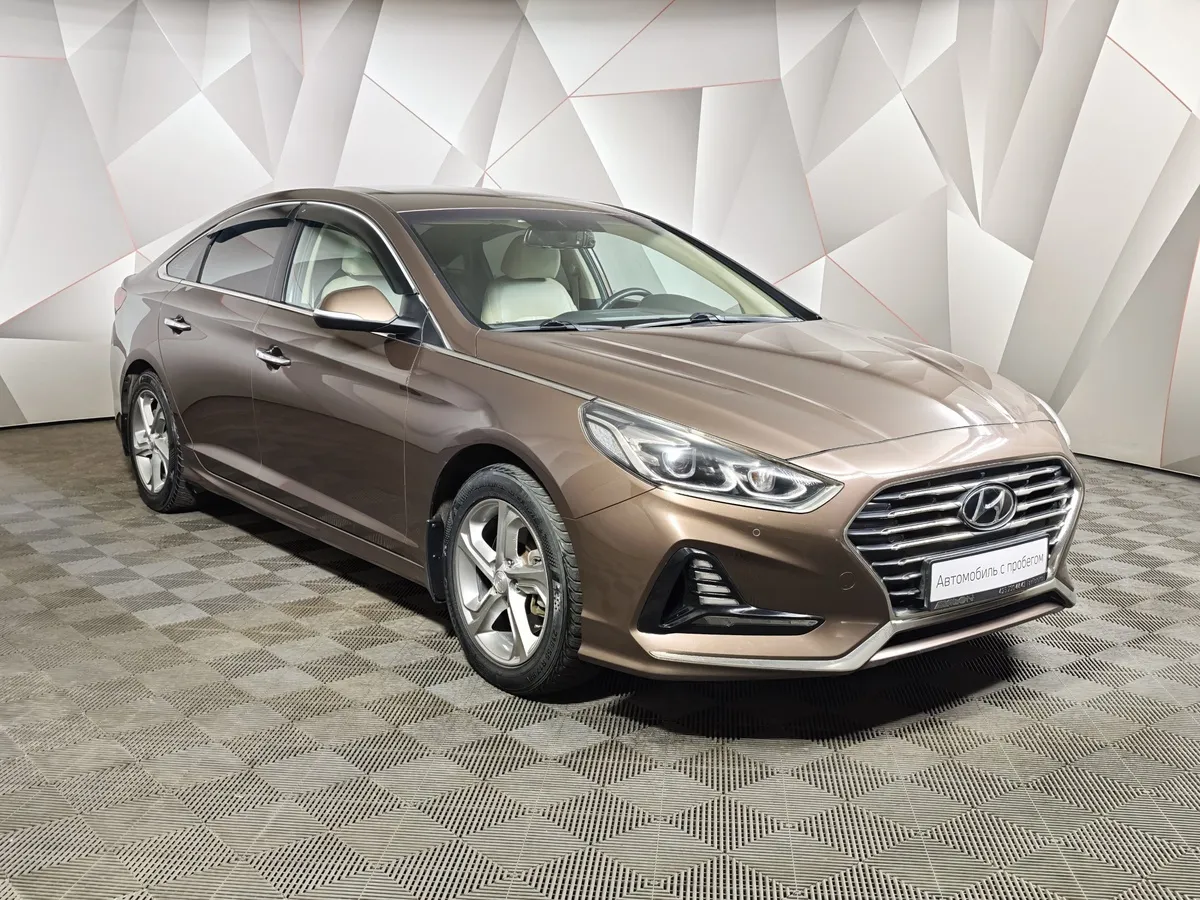 Hyundai Sonata 2.4 GDi AT (188 л.с.) Lifestyle Коричневый в АВИЛОН. Слайд №3