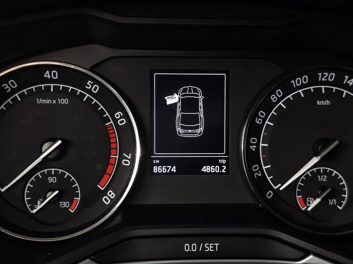 Skoda Superb 1.4 TSI DSG (150 л.с.) Серый в АВИЛОН. Слайд №18