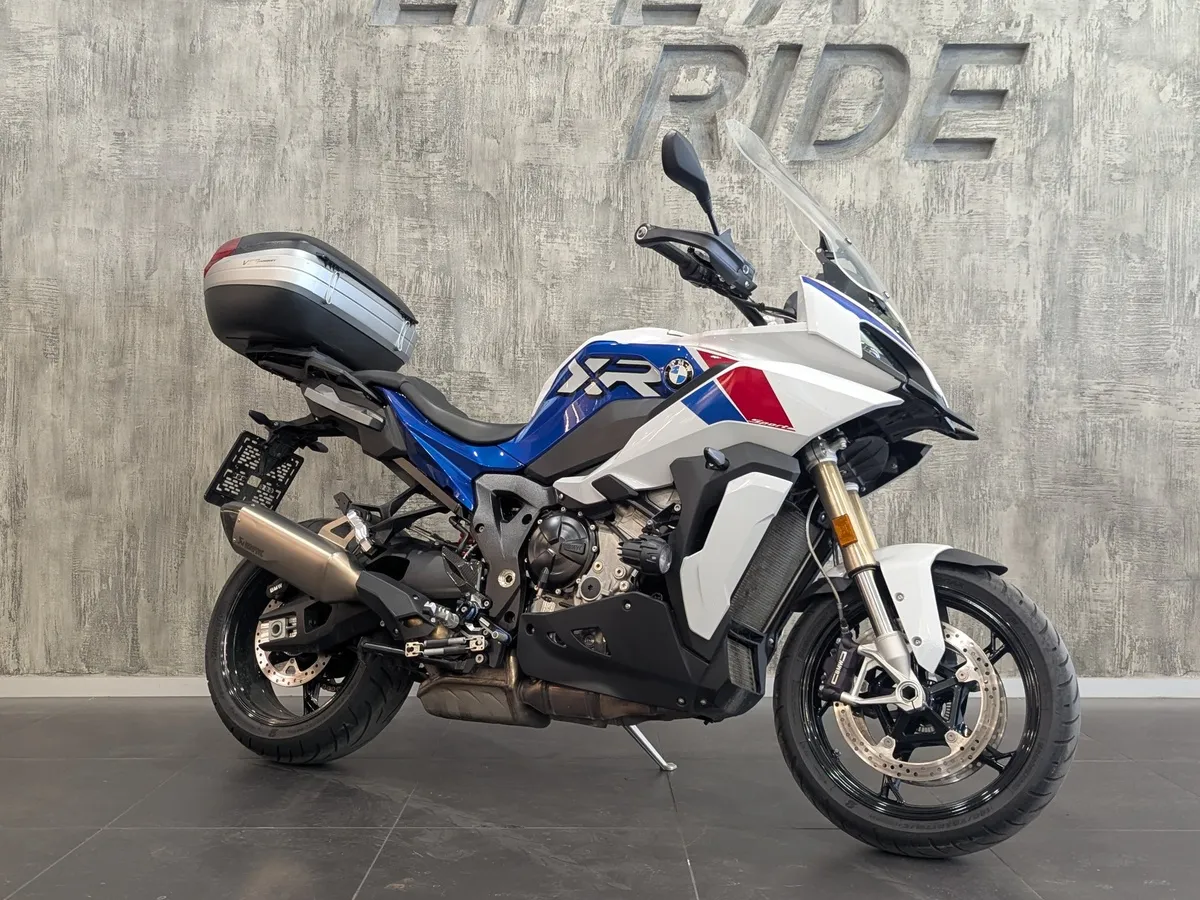 BMW Motorrad S 1000 XR S 1000 XR 999 см³ (165) 999 Белый в АВИЛОН. Слайд №2
