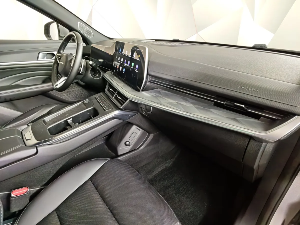 Haval F7 2.0T AWD 7DCT (190 л.с.) Premium Серый в АВИЛОН. Слайд №13