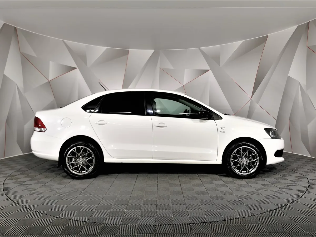 Volkswagen Polo 1.6 Tiptronic (105 л.с.) Comfortline Белый в АВИЛОН. Слайд №6