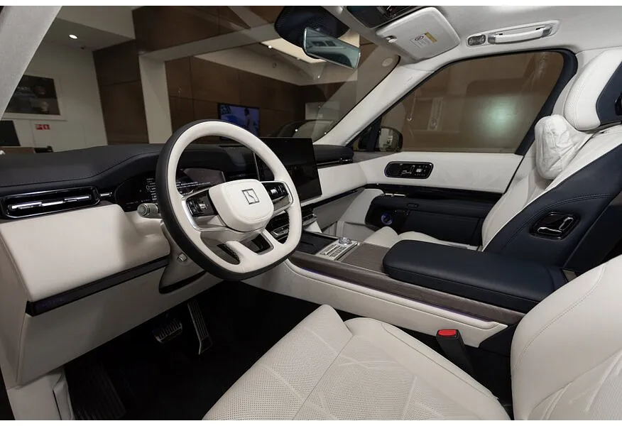 Zeekr 9X 2.0h AT 4WD (1177 л.с.) Ultra Черный в АВИЛОН. Слайд №8