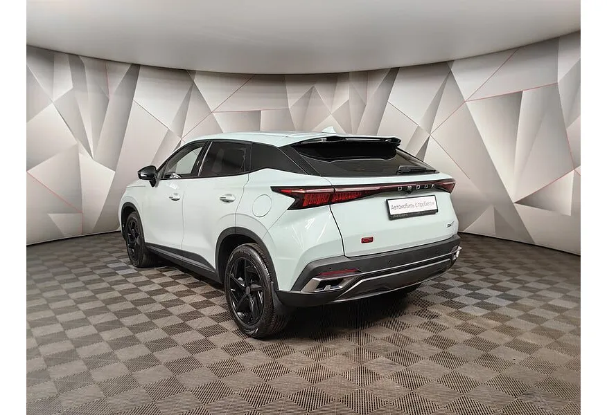 АВИЛОН - Omoda C5 1.5T CVT (147 л.с.) Lifestyle Зеленый - slide 6
