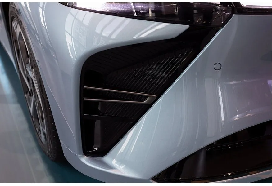 LIVE. Слайд №13