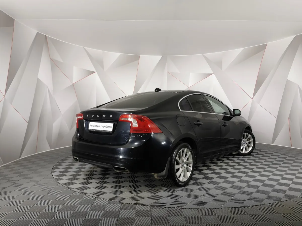 Volvo S60 2.5 T5 Geartronic AWD Cross Country (249 л.с.) Summum Черный в АВИЛОН. Слайд №2